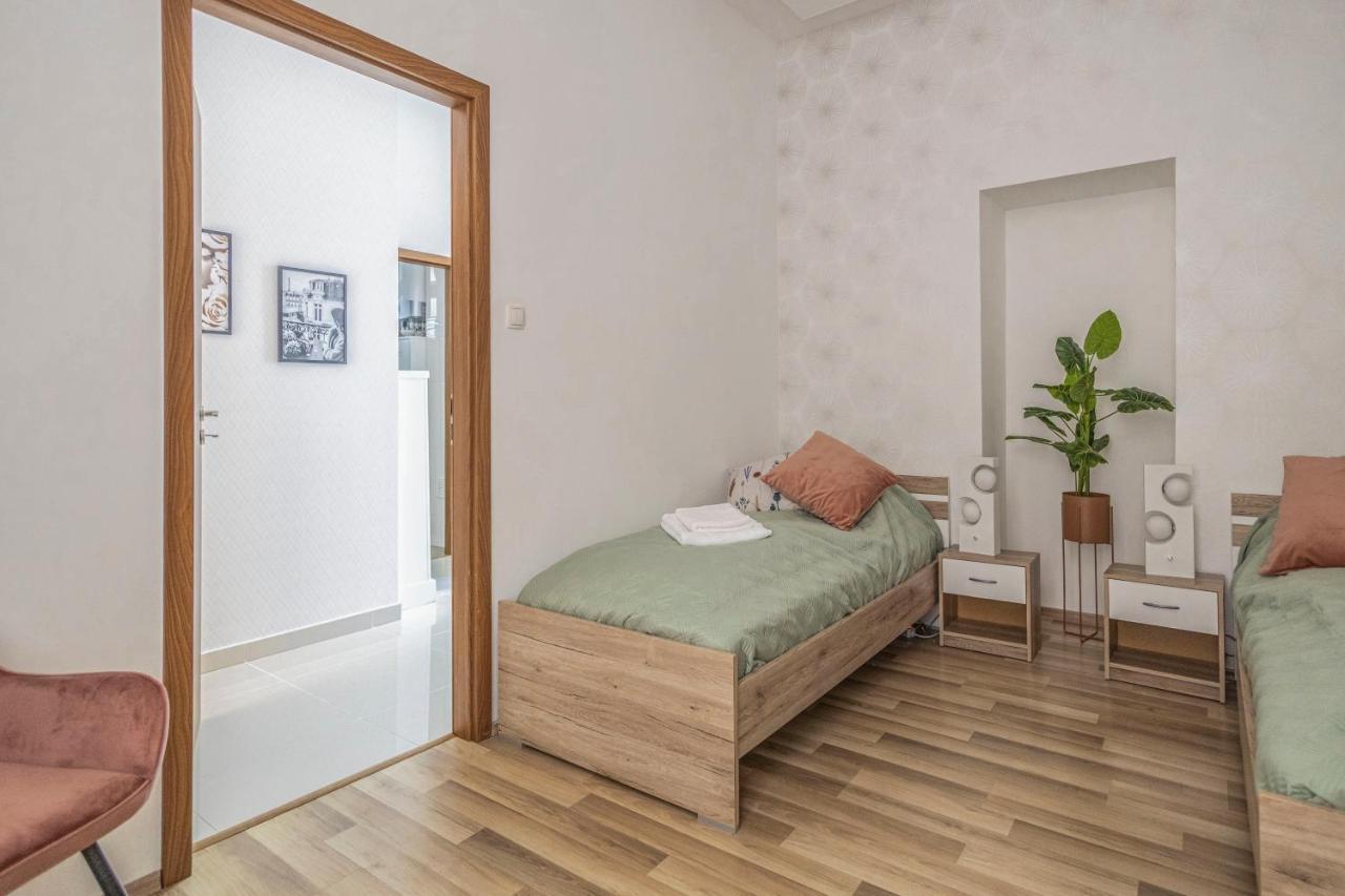 Chameleon Apartment Budapeşte Dış mekan fotoğraf